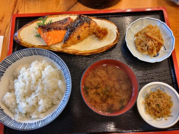 近為 ランチ