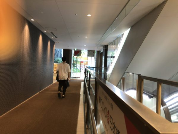 日本橋駅 B9出口